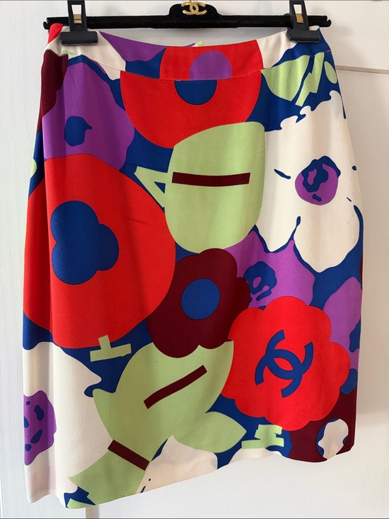 CHANEL Dresses & Skirts - CHANEL Multicolor Floral Pencil Skirt in Red, Blue, Purple and Cream